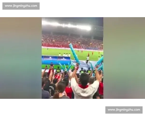 盐城奥体中心沸腾!苏超联赛点燃全城激情,3.4 万球迷见证 5 球大胜 盐城奥体中心沸腾!苏超联赛点燃全城激情,3.4 万球迷见证 5 球大胜