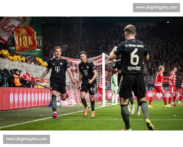 拜仁vs巅峰对决引爆欧陆赛场焦点之夜豪门碰撞战术与荣耀全面较量