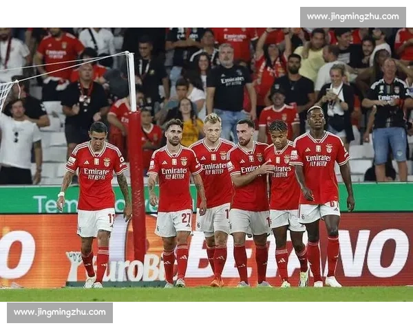 弗鲁米嫩塞主场迎战格雷米奥 巴甲强强对话焦点之战一触即发